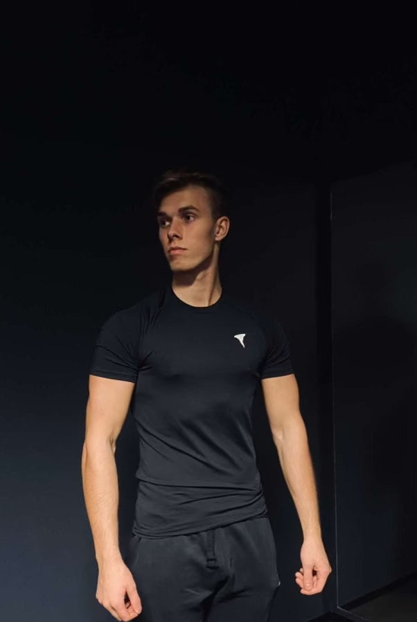 Stylish and High-Performance: The Black/white Compression T-Shirt